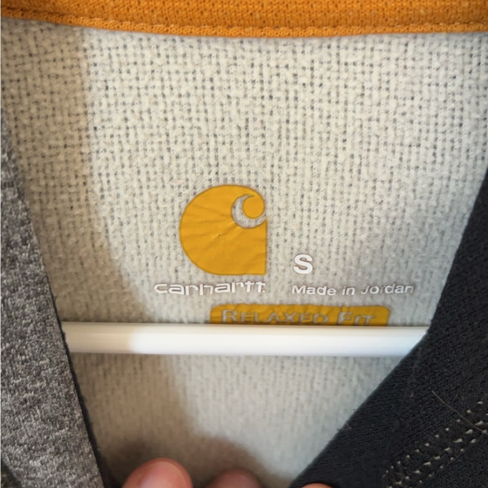 Carharrt sweatshirt